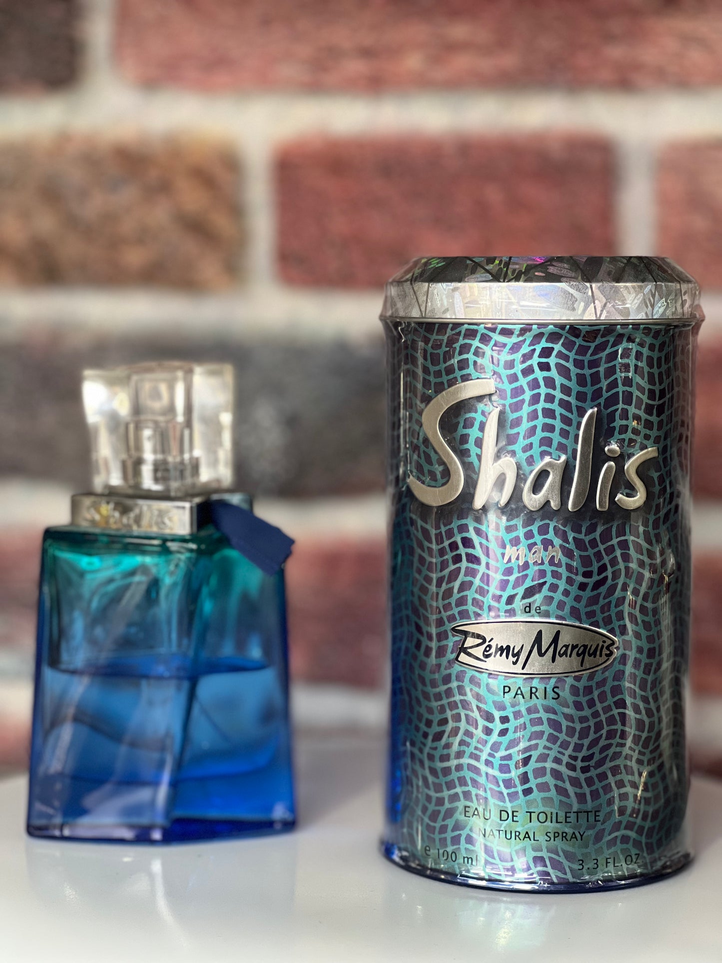 Shalis for Man